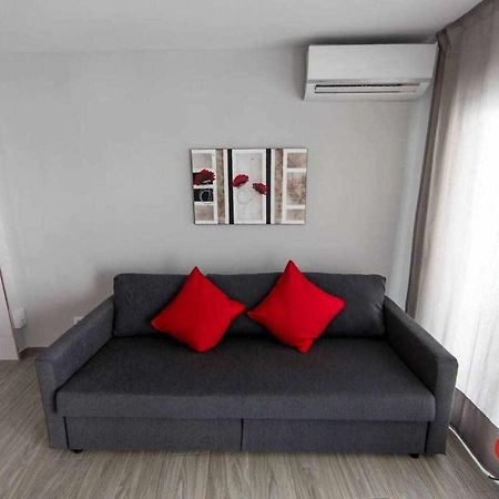 Roses Apartments Red Loft Vista Mar Lateral Eksteriør billede